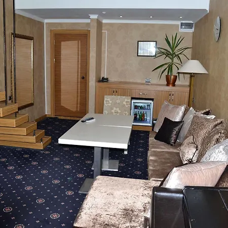 Darkmen Hotel Odessa 3*