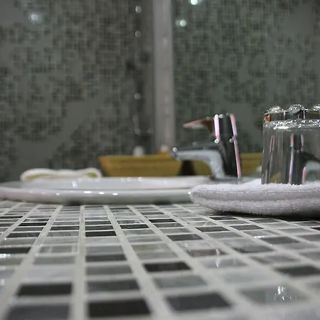 Darkmen Hotel Odessa 3*