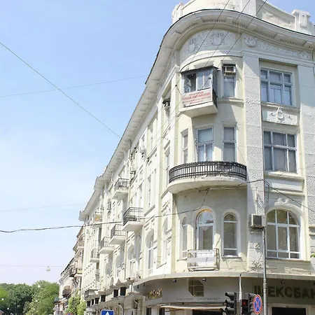 Darkmen Hotel Odessa 3*