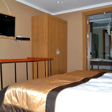 Darkmen Hotel Odessa Hotel