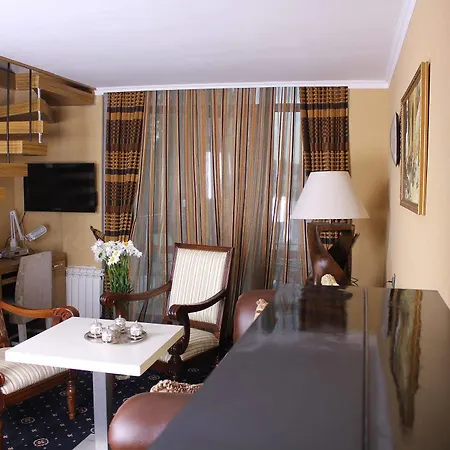 Darkmen Hotel Odessa Hotel